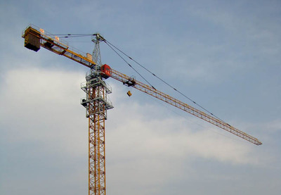 新疆塔吊、塔機(jī)與施工升降機(jī)廠家直銷(xiāo)優(yōu)勢(shì)解析